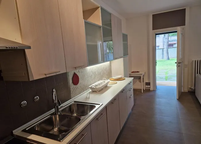 Ca Del Nonno 曼代洛-德尔拉里奥