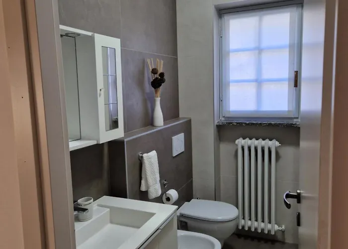 Ca Del Nonno * 曼代洛-德尔拉里奥